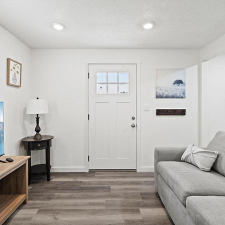Peach Street Super Suite Medford Eksteriør billede