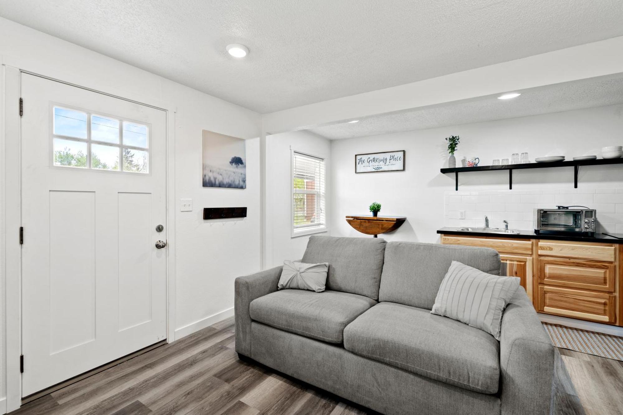Peach Street Super Suite Medford Eksteriør billede
